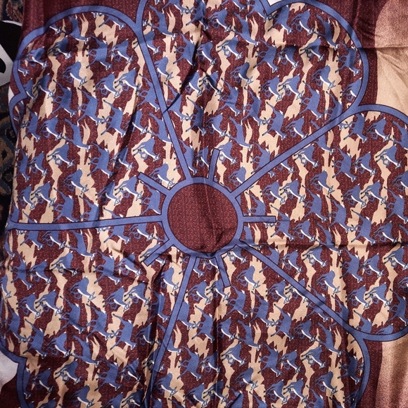 Brook Brothers deer print square scarf big size $100 - Picture 3 of 7